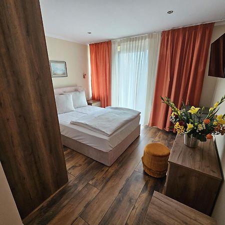 Hotel Post Nuertingen Buitenkant foto