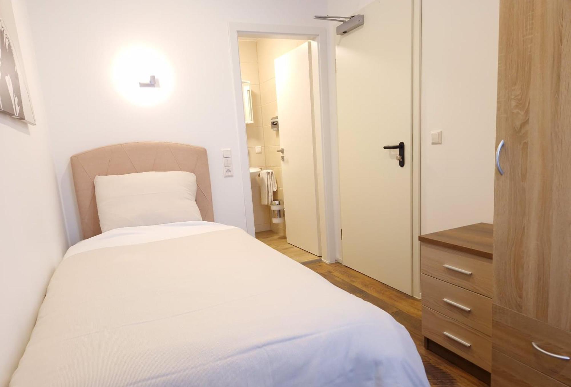 Hotel Post Nuertingen Buitenkant foto